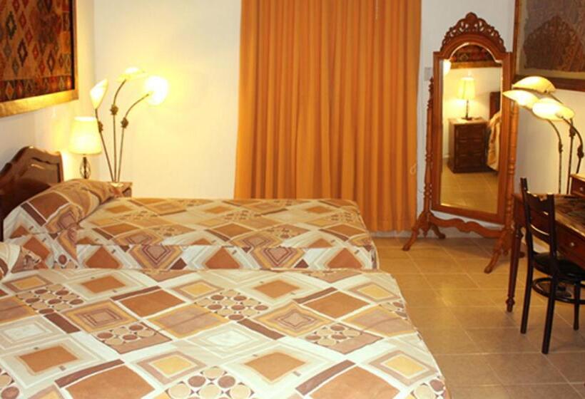 اتاق استاندارد, Majoro