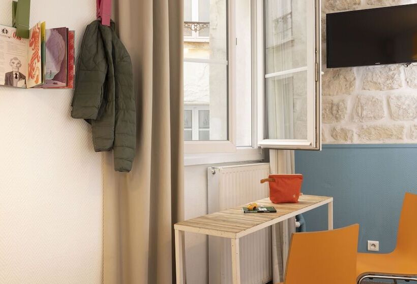 スタンダード４人部屋, Le Regent Montmartre By Hiphophostels