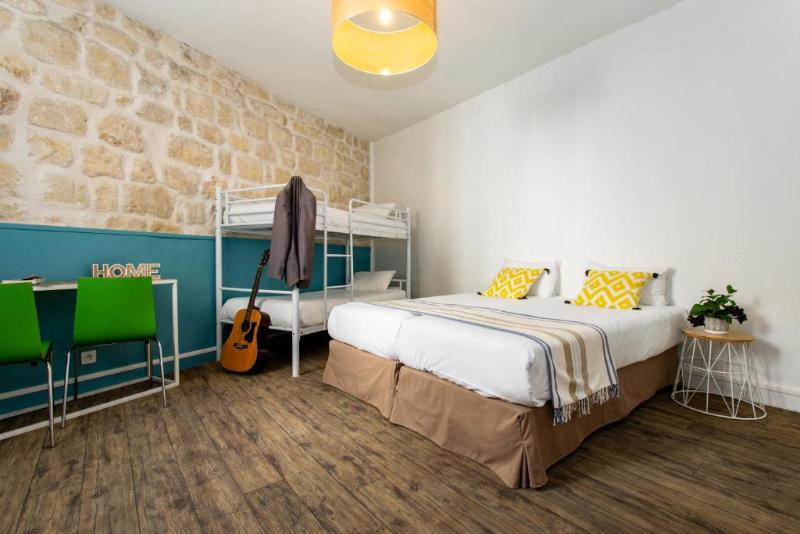 スタンダード４人部屋, Le Regent Montmartre By Hiphophostels