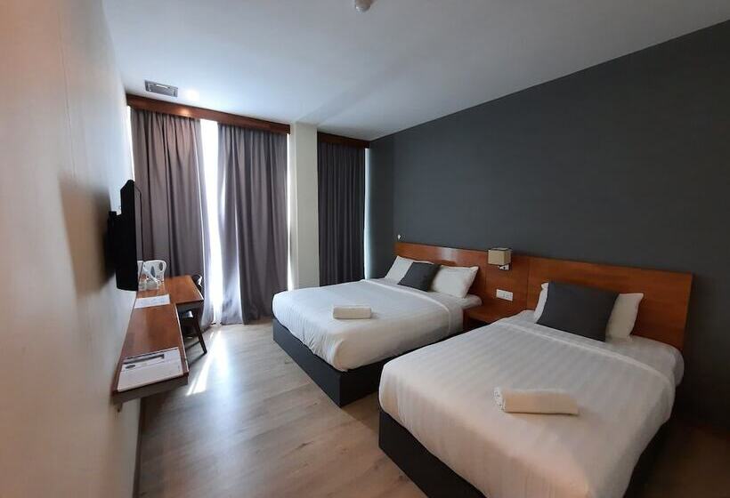 غرفة عائلية, Hotin Inn