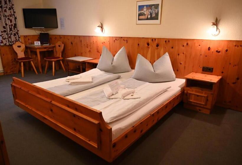 Номер Стандарт Трехместный, Altstadthotel Garni Frankfurter Hof