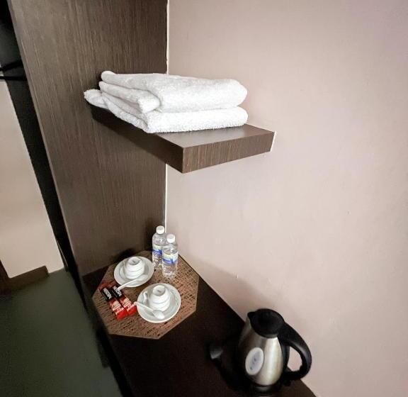 اتاق لوکس, Alh Continental Resort