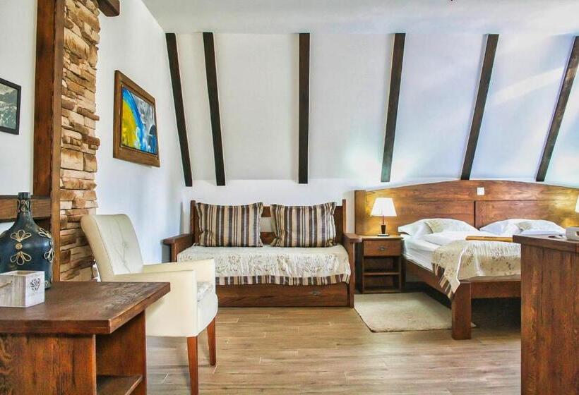 Семейный Номер Вид на Сад, Etno Garden Exclusive Rooms