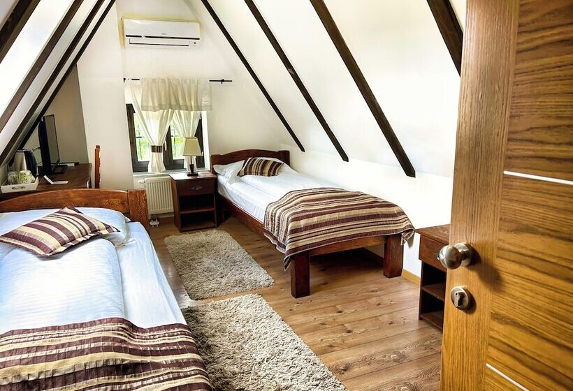 Номер Стандарт Вид на Сад, Etno Garden Exclusive Rooms