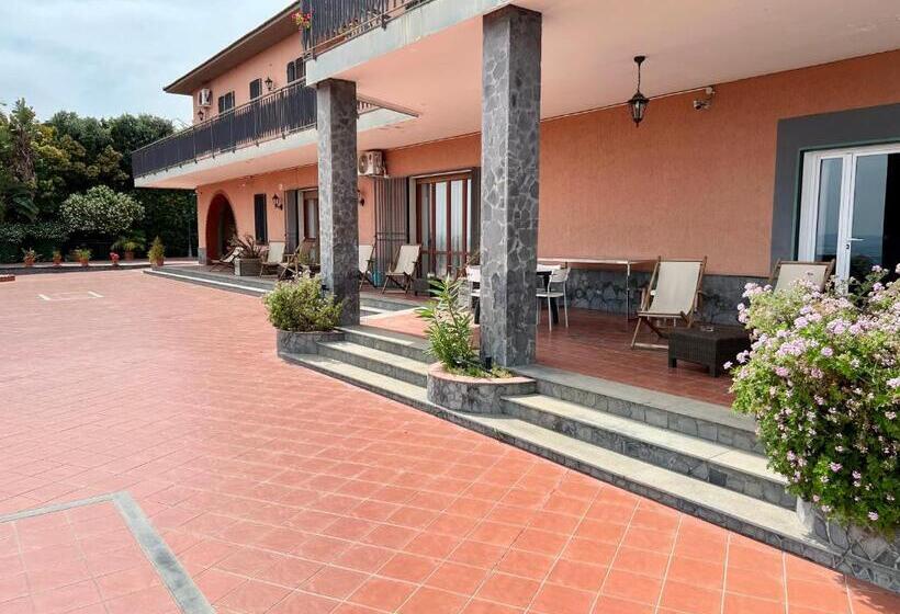اتاق استاندارد با چشم‌انداز دریا, Villa Leucatia