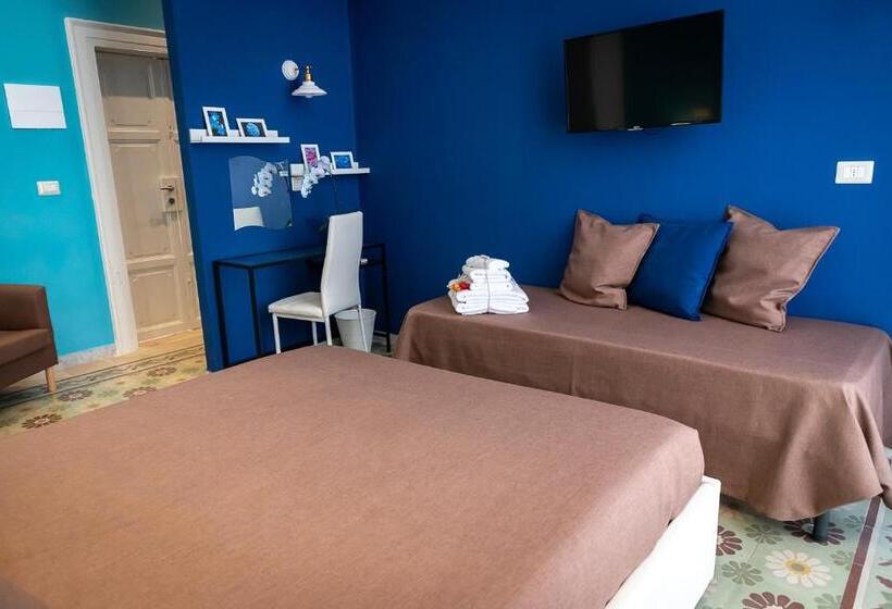 اتاق استاندارد با بالکن, Deas B&b