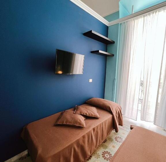 اتاق استاندارد با بالکن, Deas B&b