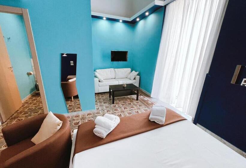 اتاق استاندارد چهارنفره با بالکن, Deas B&b