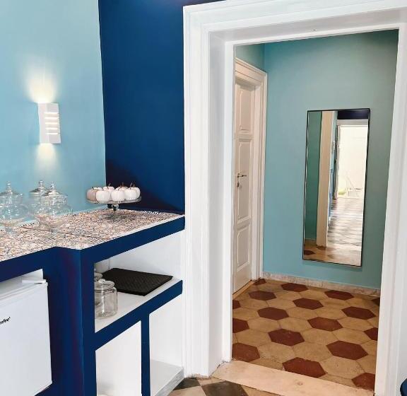 اتاق استاندارد چهارنفره با بالکن, Deas B&b
