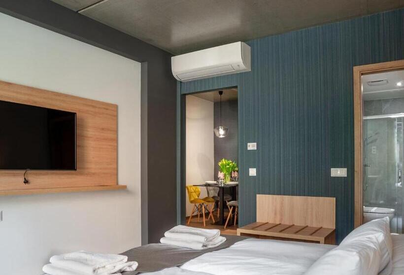استودیوی استاندارد, R31 Residence
