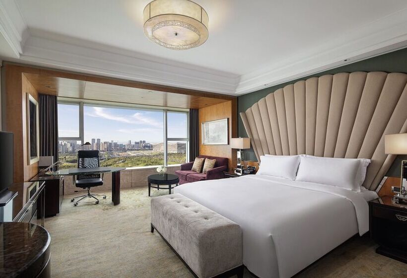 Номер Клуб, Intercontinental Century City Chengdu, An Ihg