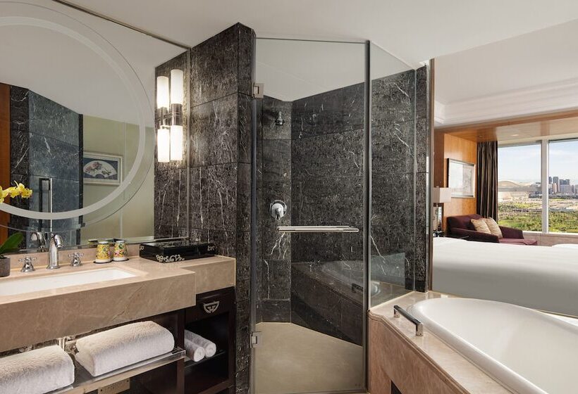 Номер Премиум Вид на Город, Intercontinental Century City Chengdu, An Ihg