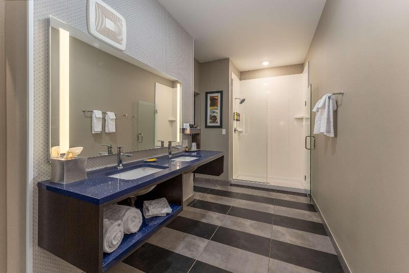 Номер Superior, Mercure Lisboa Almada
