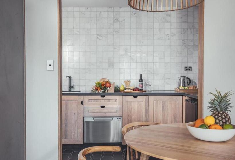 Suite, The Island Gold Coast