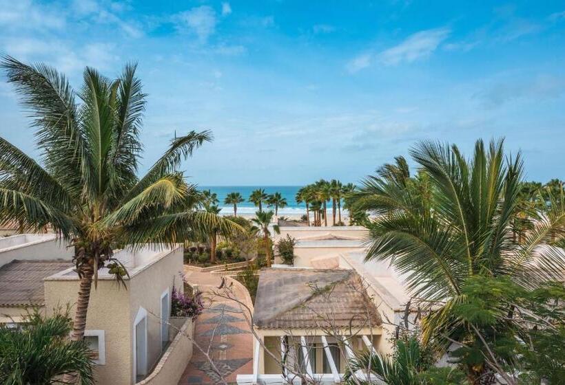 اتاق استاندارد با چشم‌انداز دریا, VOI Praia de Chaves Resort