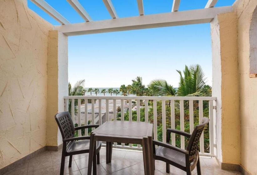 اتاق خانوادگی با چشم‌انداز دریا, VOI Praia de Chaves Resort