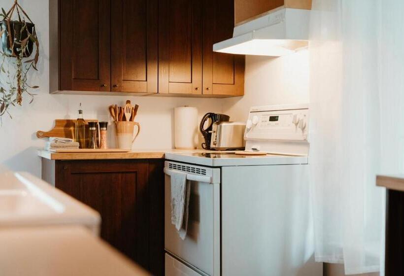 Дом 4 Спальни, Auberge De L'ouest