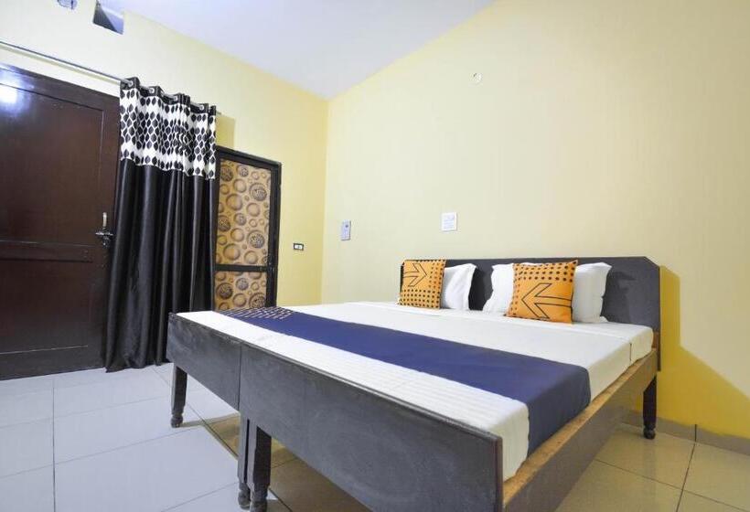 Номер Стандарт, Spot On Hotel Diamond