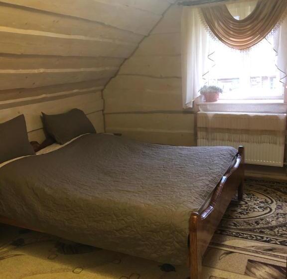 Номер Стандарт, біля комори