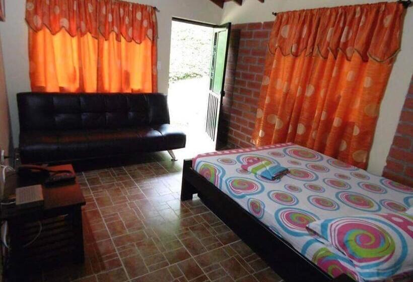 Quarto Triplo Estandar, Alojamiento Campestre Cabañas Mirador Ingrumá Riosucio Caldas