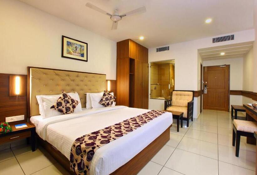 Номер Стандарт с Балконом, Nsk Anamthara Resort Private Limited