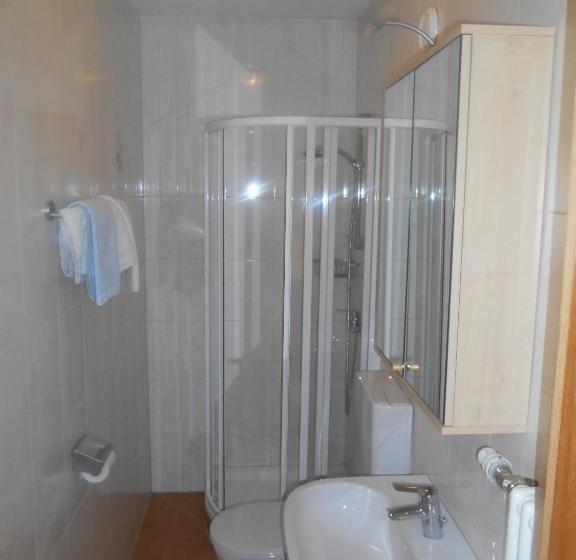 Номер Стандарт Трехместный, Gasthof Trattner Pension Waldhof