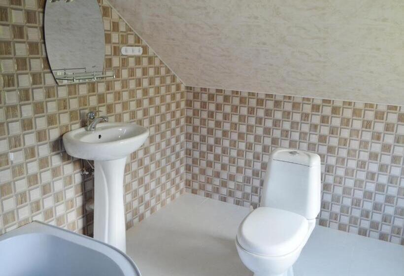 اتاق لوکس, Mari Guest House