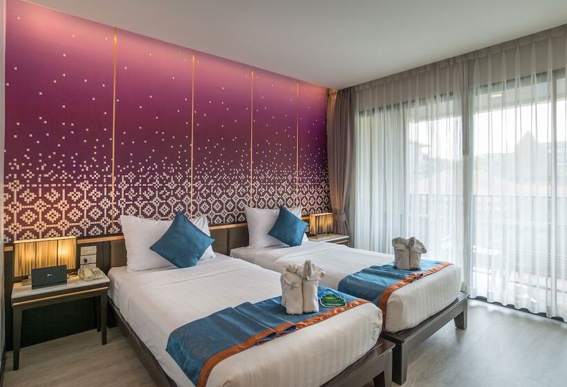 اتاق لوکس با چشم‌انداز استخر, Ananta Burin Resort   Sha Extra Plus