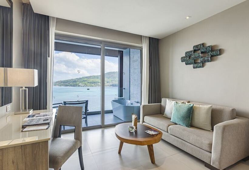 디럭스 룸 바다 전망, Cape Sienna Phuket Gourmet Hotel & Villas   Sha Extra Plus
