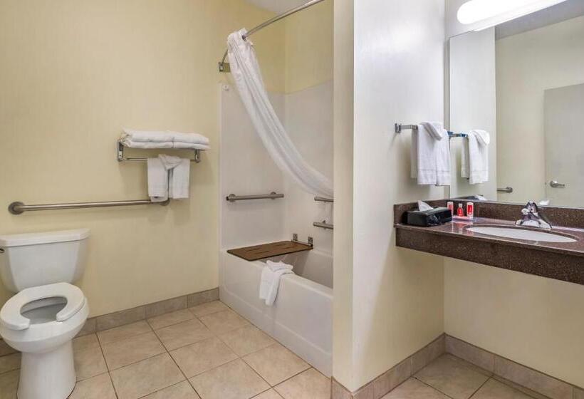 سوئیت برای معلولان, Econo Lodge Inn & Suites Fairgrounds