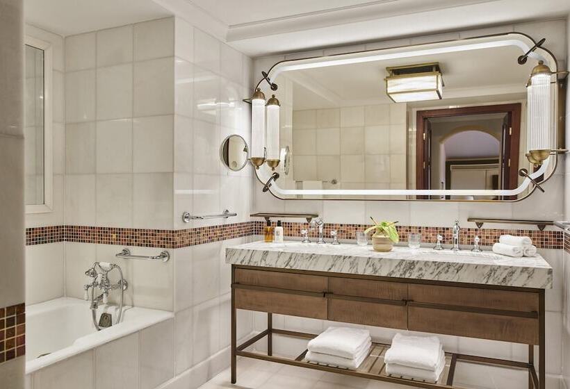 اتاق سوپریور, Four Seasons Hotel Istanbul At Sultanahmet