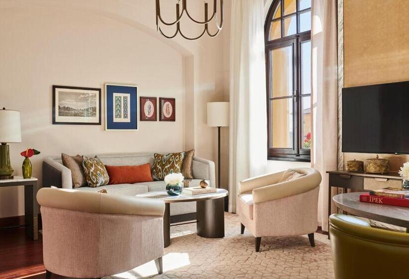سوئیت با تخت بزرگ, Four Seasons Hotel Istanbul At Sultanahmet