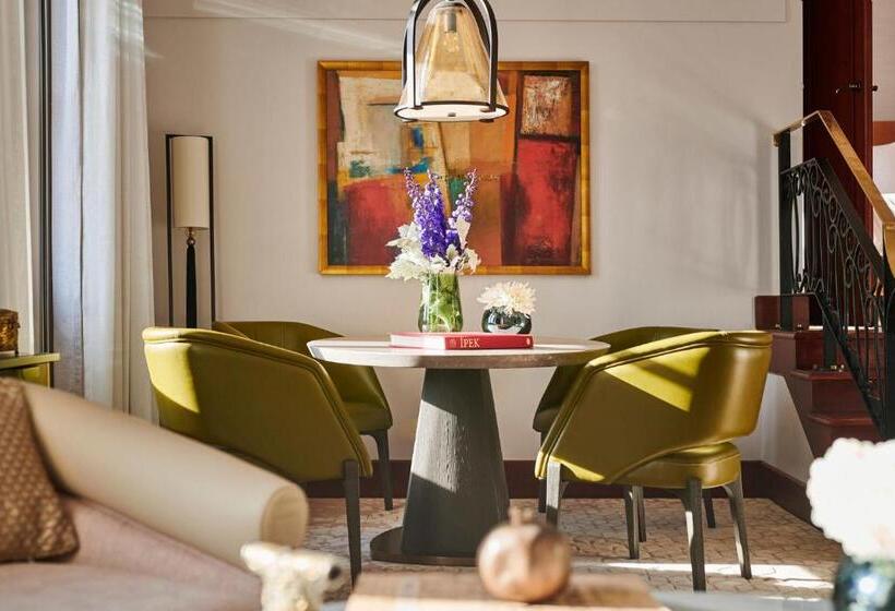 سوئیت با تخت بزرگ, Four Seasons Hotel Istanbul At Sultanahmet