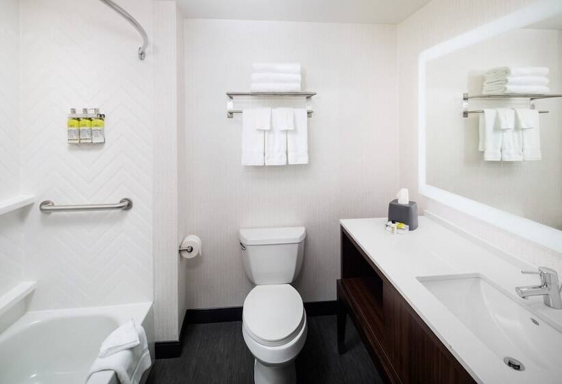 스탠다드 룸, Holiday Inn   Cheshire   Southington, An Ihg