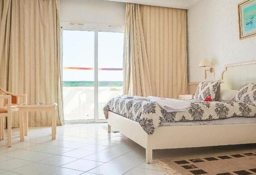 اتاق استاندارد یک نفره با چشم‌انداز دریا, Royal Jinene Sousse