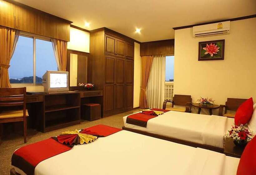 Номер Deluxe, Royal Panerai Hotel Chiangmai