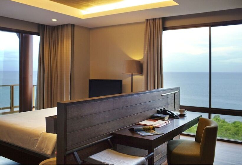 Люкс Вид на Море, Shasa Resort   Luxury Beachfront Suites