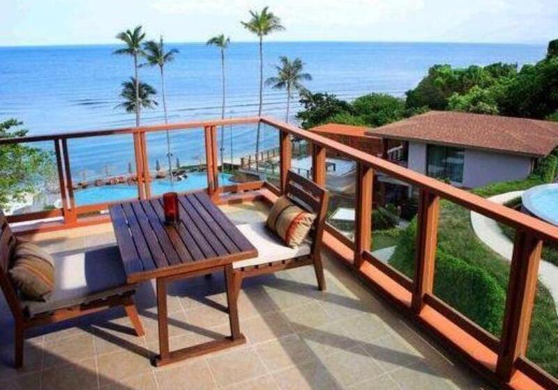 Люкс Вид на Море, Shasa Resort   Luxury Beachfront Suites