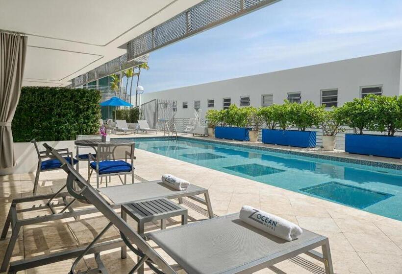 סוויטה עם בריכה, Z Ocean Hotel, Classico A Sonesta Collection