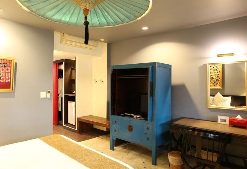 Номер Deluxe, Tharaburi Resort