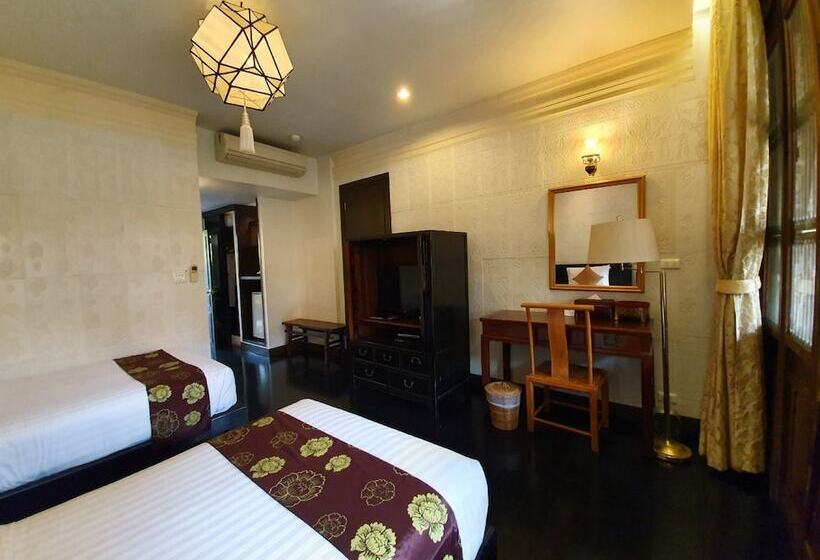 Family Connecting Room, Tharaburi Resort
