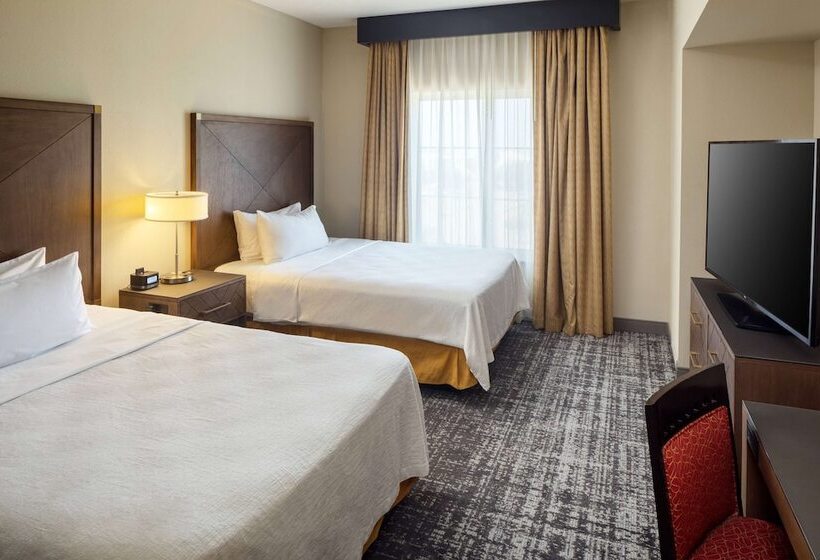 Sviitti Liikuntarajoitteisille, Embassy Suites By Hilton Laredo