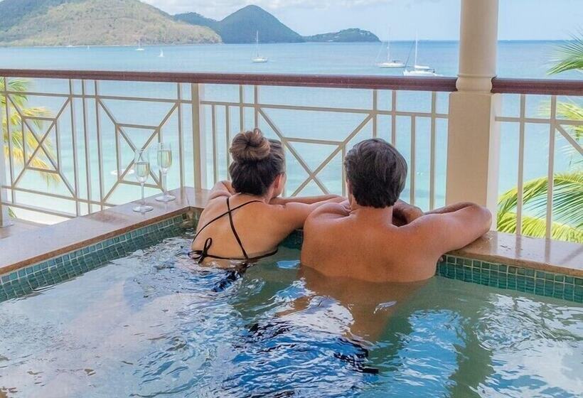 ویلای 2 خوابه با چشم‌انداز دریا, The Landings Resort & Spa