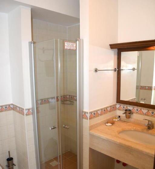 Семейный Номер, Efe Hotel Gocek