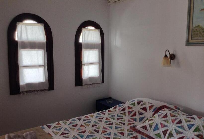 اتاق استاندارد, Mouria