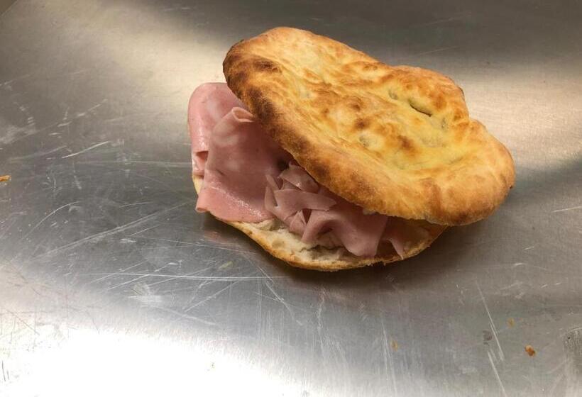 Семейный Номер, Mammacristina