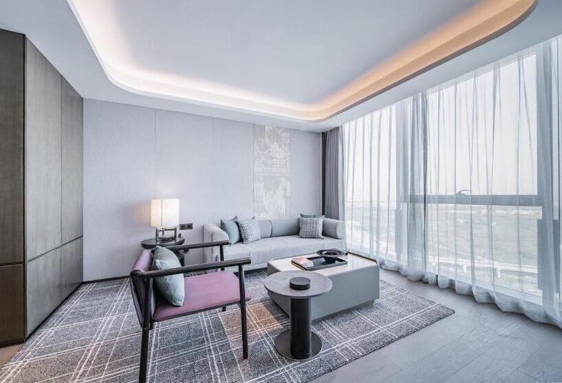 سوئیت با تخت بزرگ, Hualuxe Xi An Chanba, An Ihg