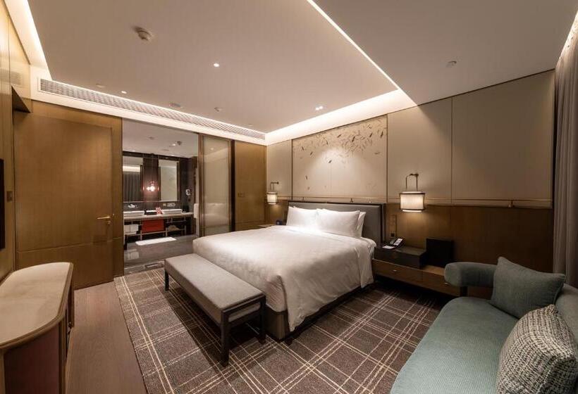 سوئیت با تخت بزرگ, Hualuxe Xi An Chanba, An Ihg