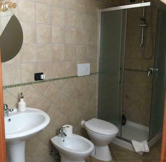 اتاق اکونومی, Agriturismo Da Regina