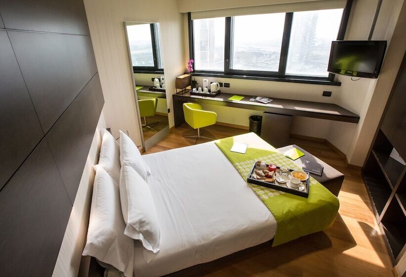 اتاق اکونومی, Best Western Plus The Hub